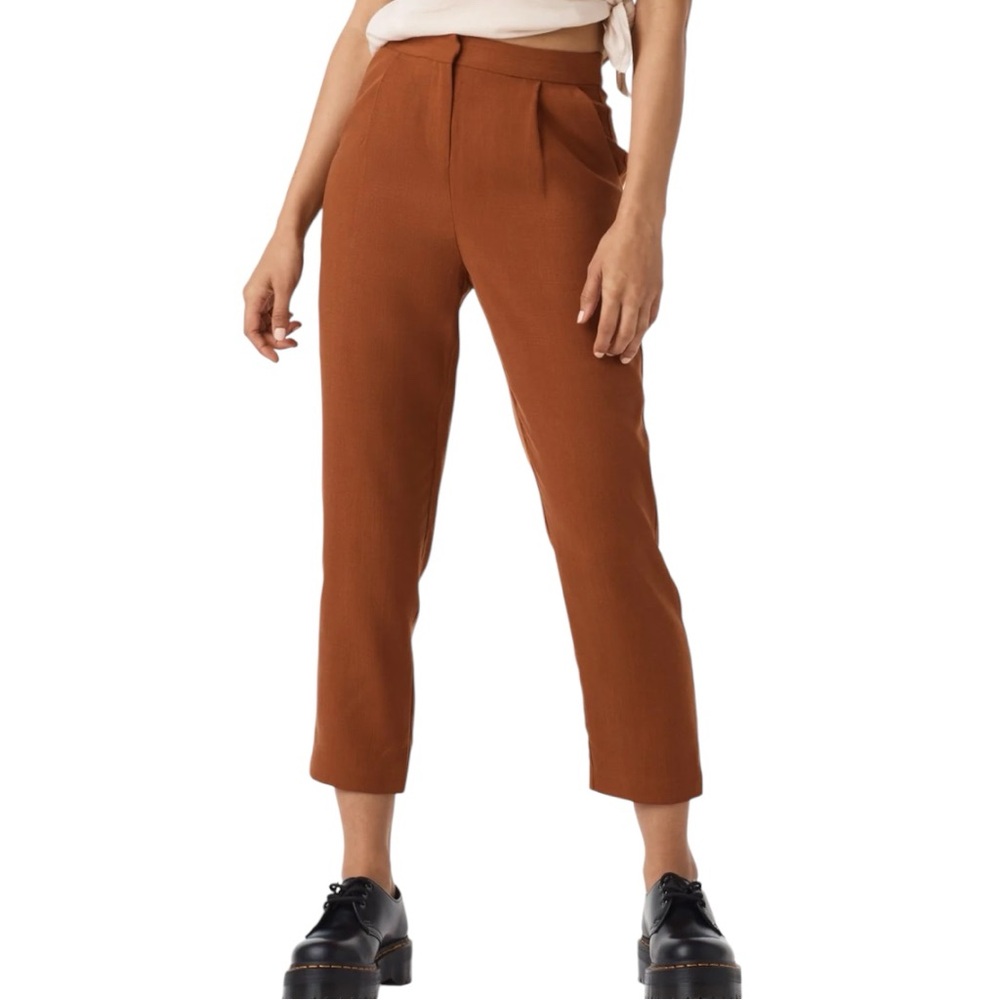 Vetta The Everyday Pant in Terracotta Size 8